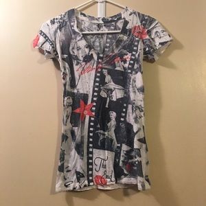 One of a kind.Marilyn Monroe shirt Euc.makeoffer!